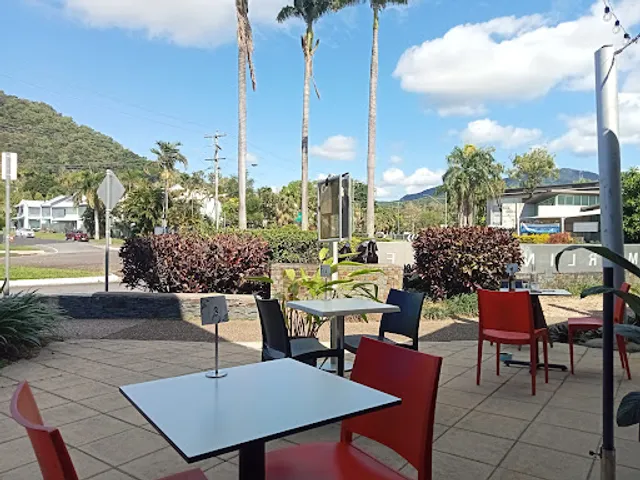 Eazytiger Trinity Beach