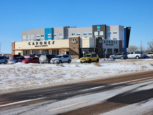 Capones Bar and Grill