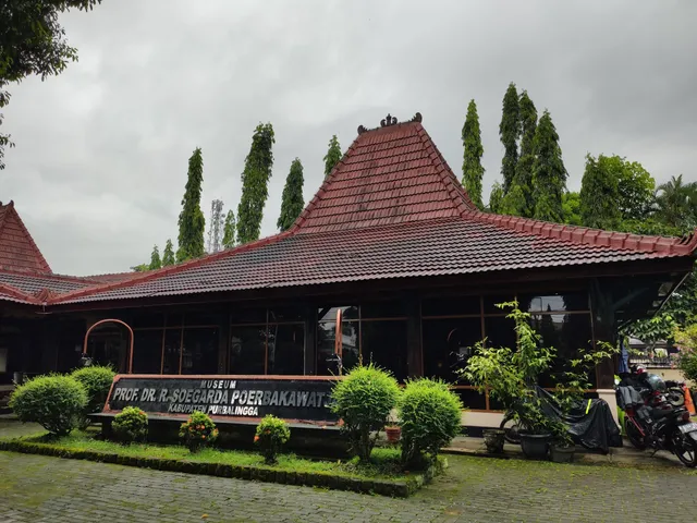 Museum Prof Dr R Soegarda Poerbakawatja
