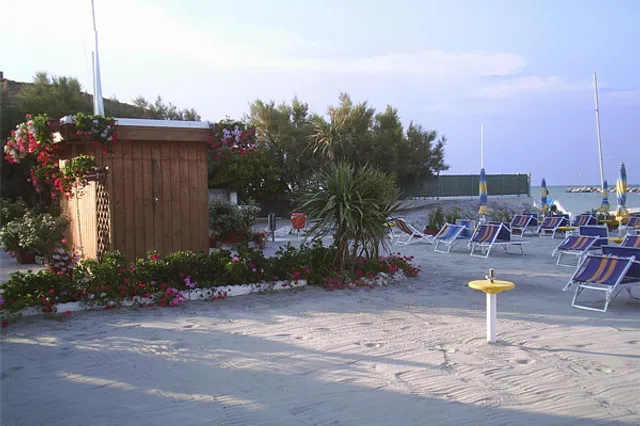 Bagno Fido Beach 11 - Grandi Spiagge San Mauro Mare