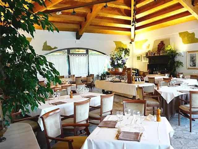 TRATTORIA CA' NOSTRA