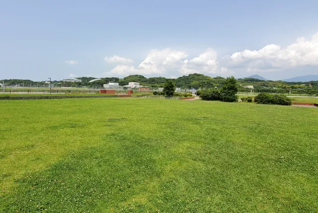 Shimotsukiguma 1 Go Ryokuchi Park