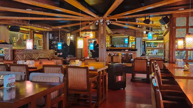 Mcllo Beer Bar and Restaurant