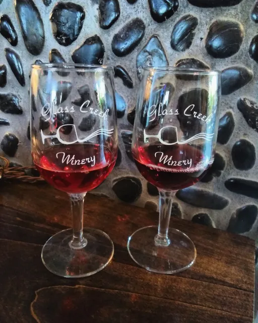 Glass Creek Winery / Brewery