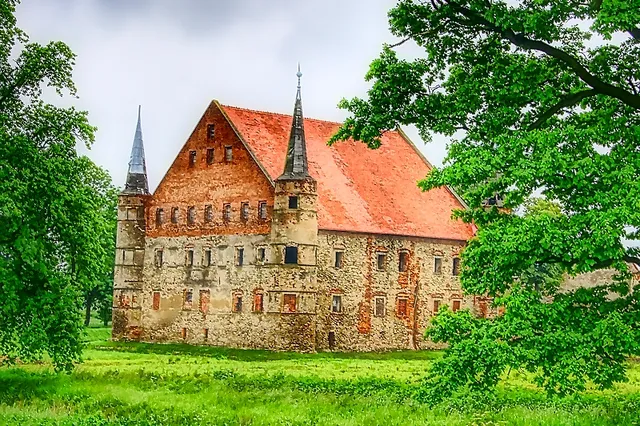 Zamek - Muzeum Techniki Rolniczej