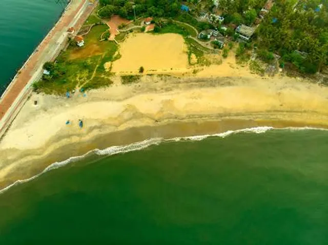 Munambam Beach