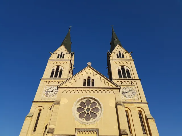 Bazilika Lurške Marije