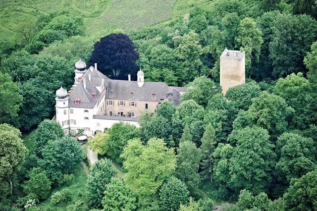 Schloss Haus (Neueglofsheim)