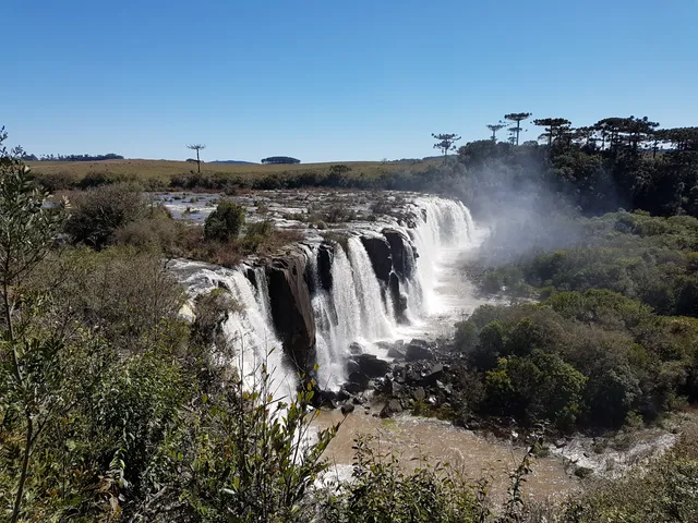 Salto Caveiras