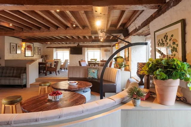 Egypt Mill Hotel & Restaurant