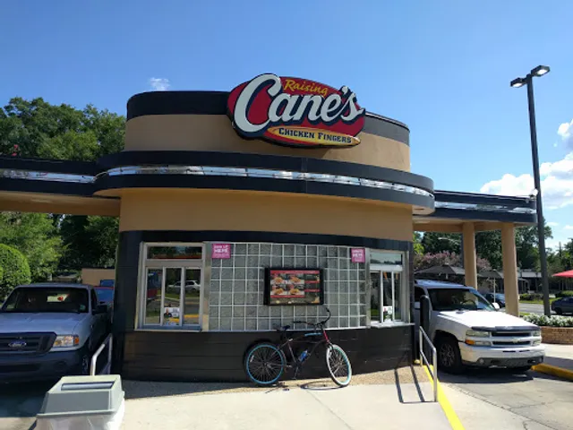 Raising Cane's Chicken Fingers
