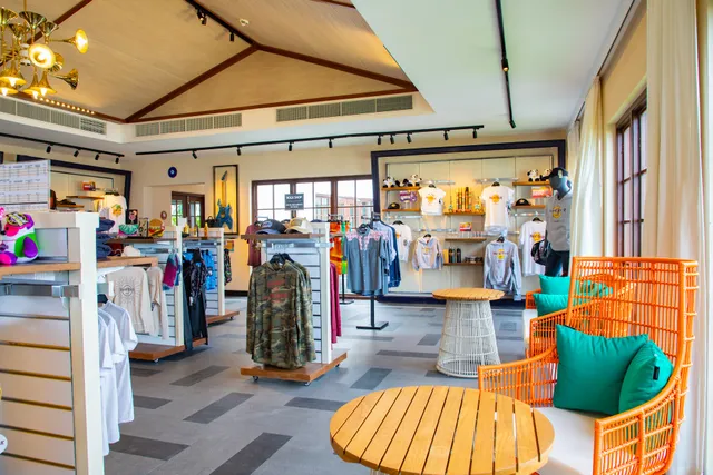 The Marina CROSSROADS Maldives