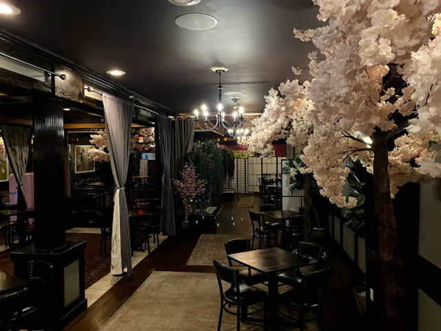 Sweet Basil on Moody