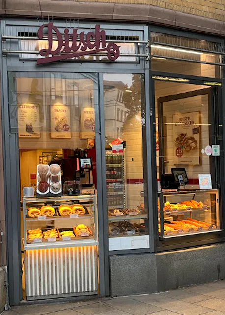 Ditsch Erfurt Hauptbahnhof an der Straßenbahn