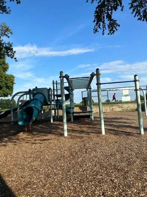 Gunner's Lake Local Park