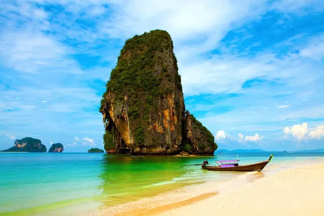 Phra Nang Beach
