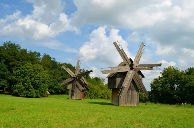 Chernivetsʹkyy Oblasnyy Muzey Narodnoyi Arkhitektury I Pobutu