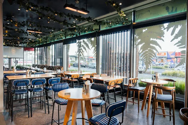 Foundation Bar in Hamilton, New Zealand - reviews,open hours,photo ...