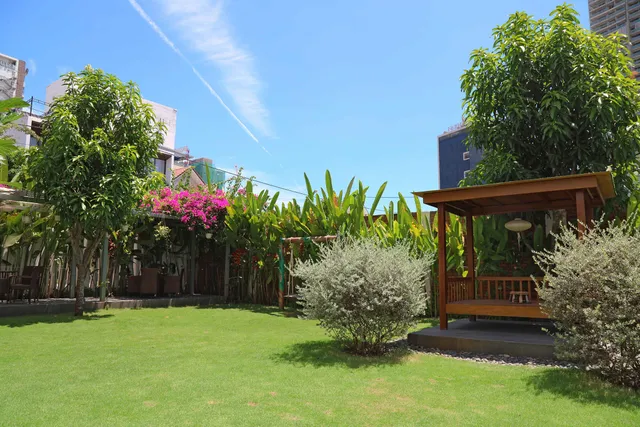 The Han Morrison Hotel