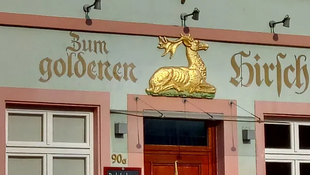 Goldener Hirsch