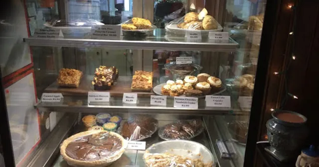 Grayson Sweet Home Cafe