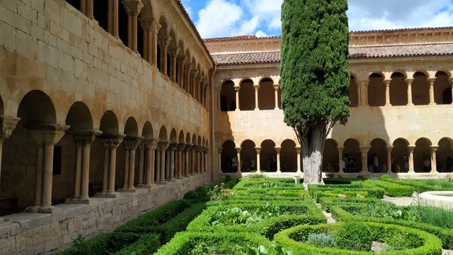 Claustro románico de Santo Domingo de Silos