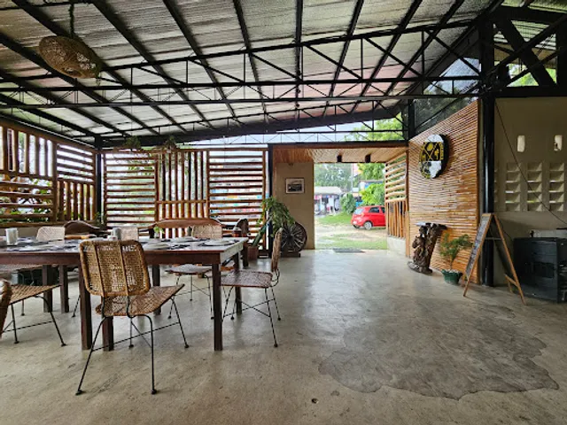 Taytayan Pinoy Restaurant