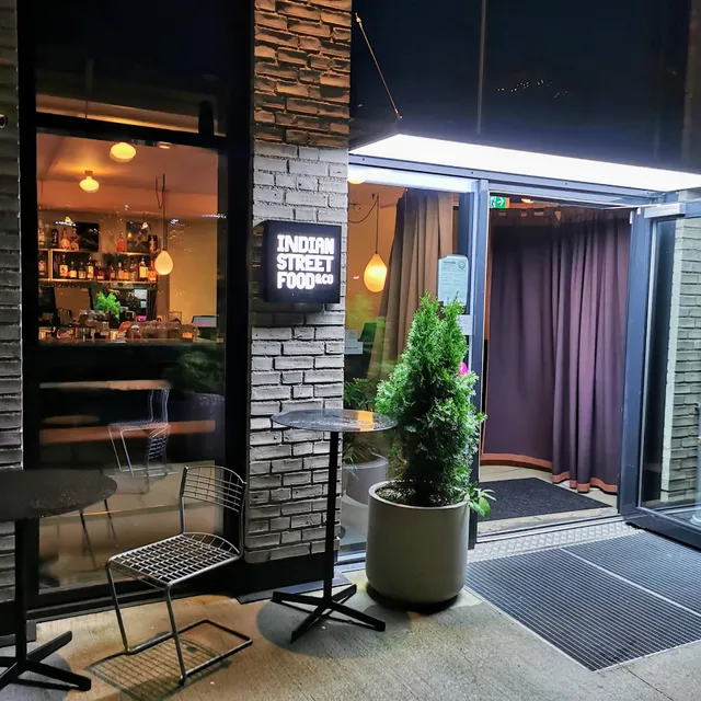 Indian Street Food & Co