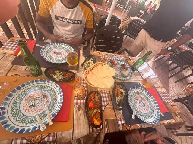 BOLLYWOOD GRILL TACOS