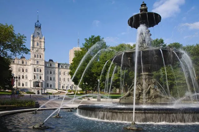Place de l'Assemblée-Nationale