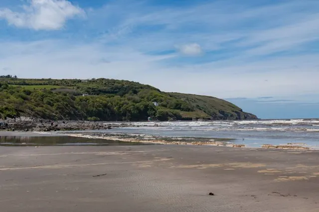 Poppit Sands Beach