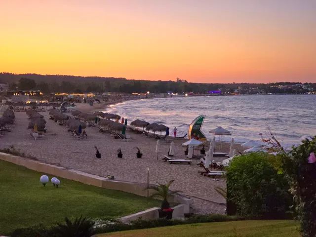 Sand Lilies Beach Apartment