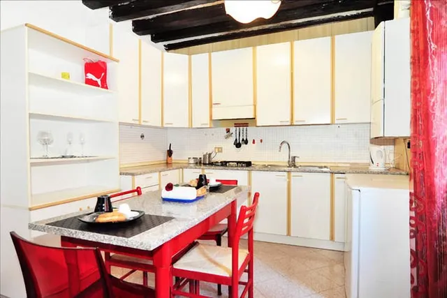 Mario Apartment 1000