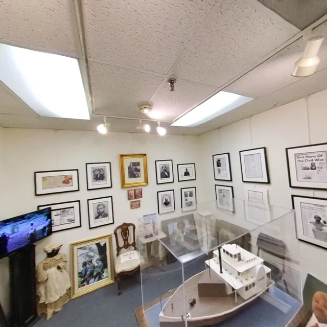 Lybensons' Gallery
