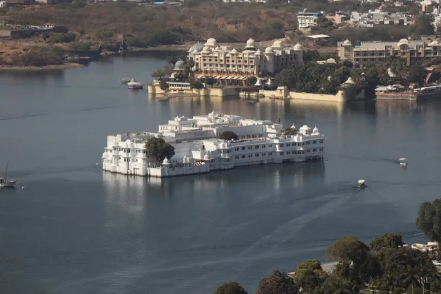 Rising Shemesh Home Stay