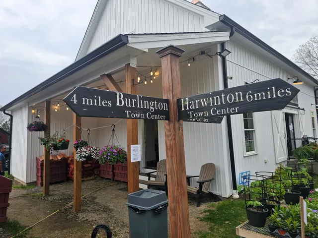 Farmstead Ice Cream at Tonn's Marketplace