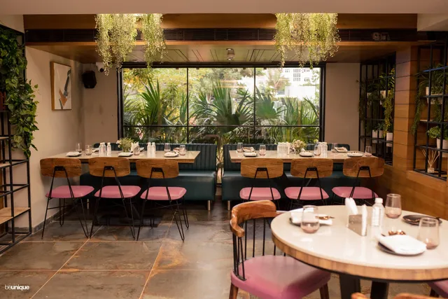 Bellasen Fine Dine Restaurant & Cafe