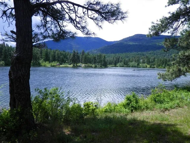 Burnell Lake
