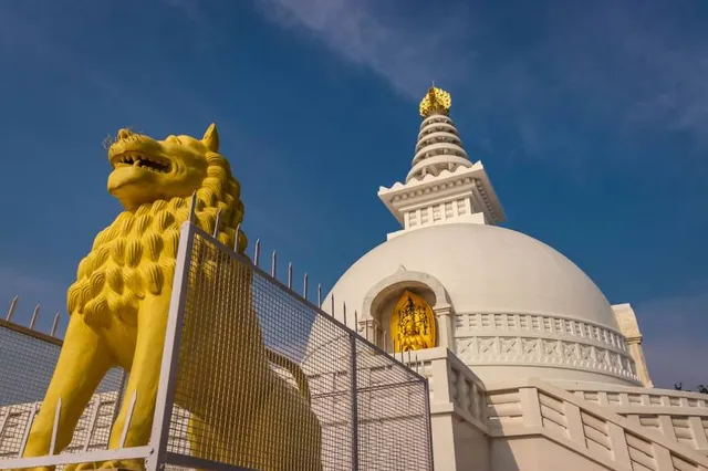 Naulakha Temple - Rajgir city Jain Temple