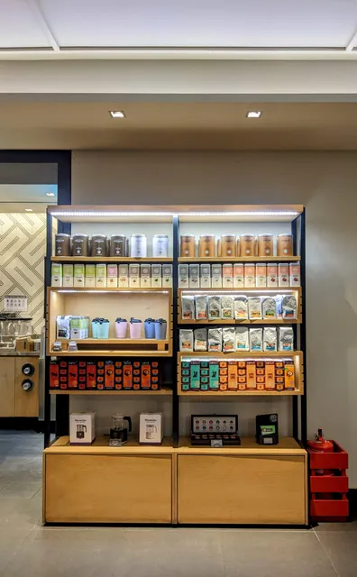 The Coffee Bean & Tea Leaf