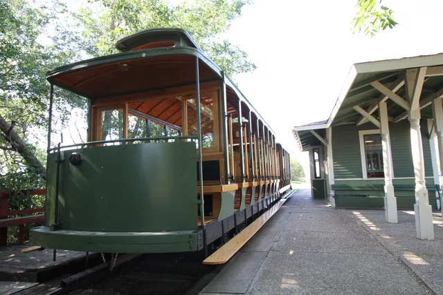 Fort Lincoln Trolley