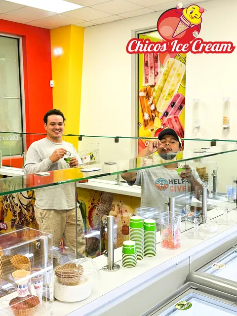 Chicos Ice Cream Fruit