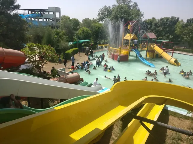 Sprinkle Town Water Resort