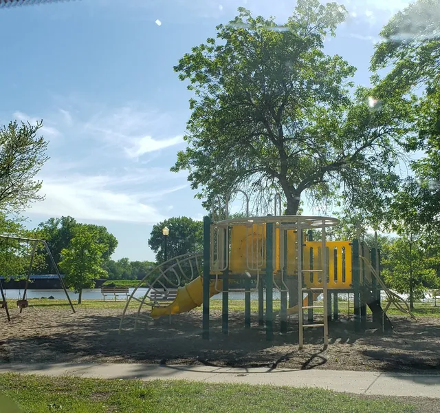 Havana Riverfront Park