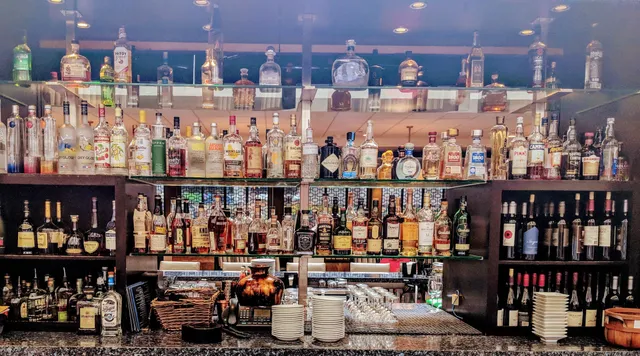 Drago's Seafood Restaurant - Hilton New Orleans Riverside