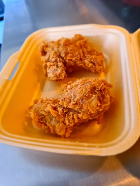 Shadwell Fried Chicken & Pizza, Peri Peri