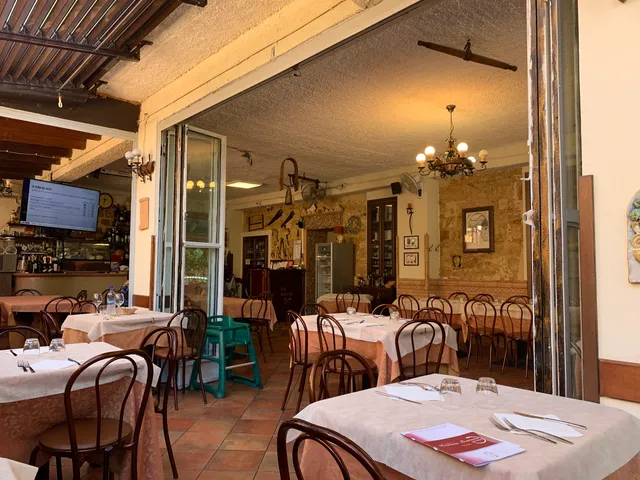 Ristorante Pizzeria da Mario Hostaria - Piatti Tipici e Specialità marinare