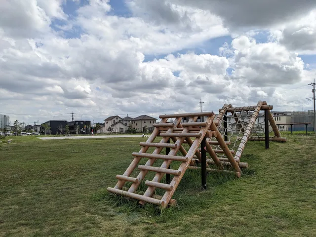 Sodegauraekiumigawachiku Kinrin Park