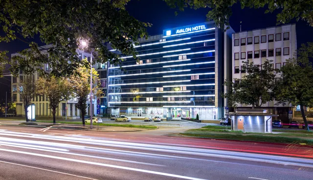 Avalon hotel & Conferences