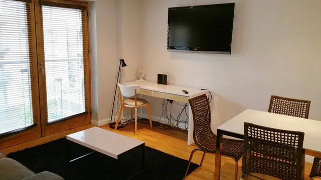 Oxford Apartment